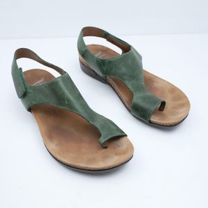 Dansko Reece Sandals Women's Green Leather Thong Back Strap Sandals Sz 39